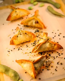 Gyozas de edamame y trufa